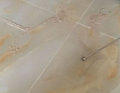 岚皋瓷砖空鼓维修公司分享粘合剂选择不当在瓷砖铺贴过程中可能导致以下问题